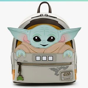 Loungefly Star Wars Baby Yoda The Mandalorian backpack